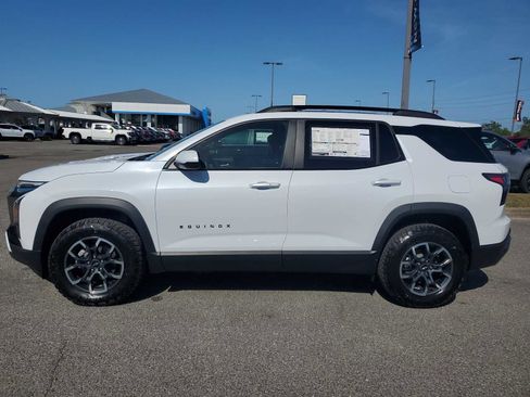 New 2026 Chevrolet Equinox ACTIV FWD image 2