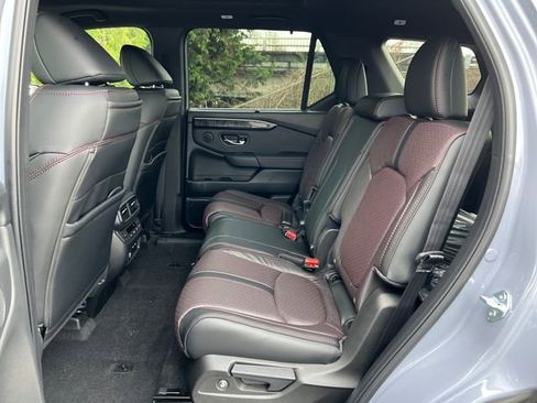 New 2025 Honda Pilot Black Edition image 16