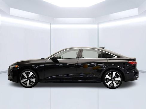 Used 2025 Audi A5 2.0T Premium Plus w/ Premium Plus AWD/4WD image 2