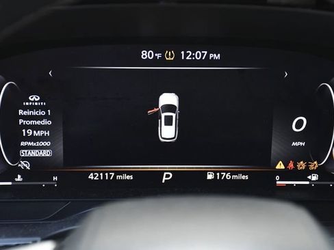 Used 2023 INFINITI QX60 Sensory w/ Vision Package FWD image 10