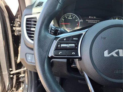 Used 2023 Kia Seltos SX AWD/4WD image 19
