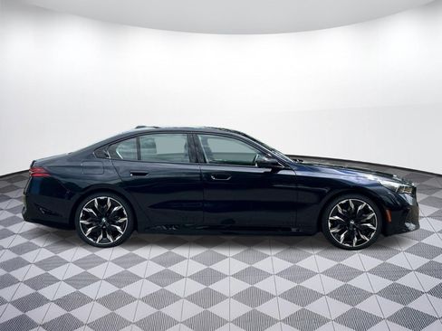 Certified 2026 BMW i5 eDrive40 w/ Executive Package AWD/4WD image 8