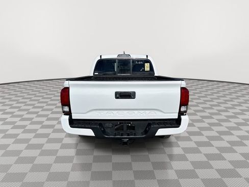 Used 2021 Toyota Tacoma SR image 8