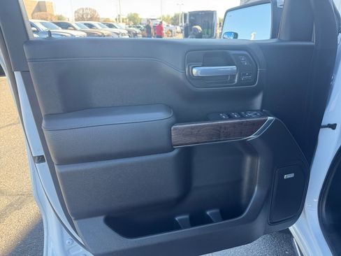 Used 2021 GMC Sierra 1500 Denali w/ Denali Ultimate Package image 13