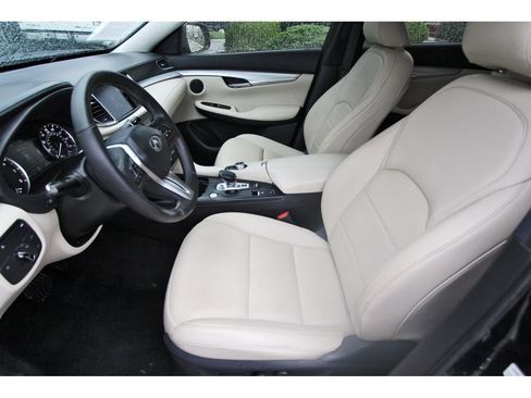 Used 2020 INFINITI QX50 Luxe w/ Cargo Package AWD/4WD image 6
