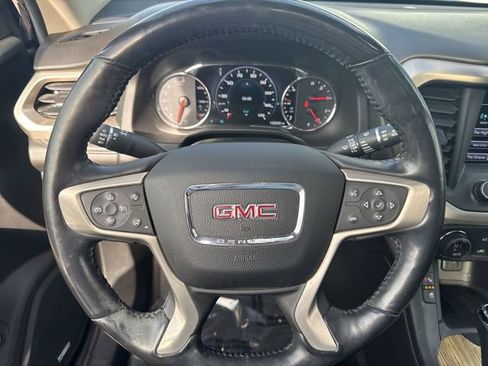 Certified 2018 GMC Acadia Denali w/ Technology Package image 13