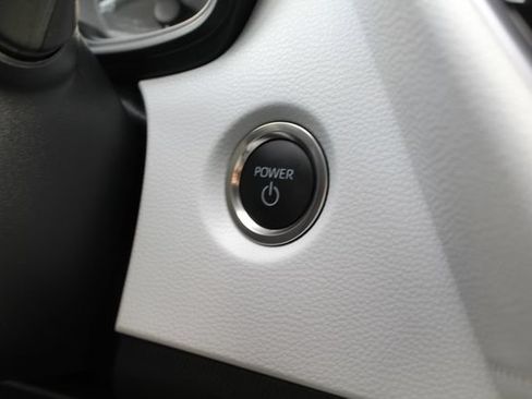 Certified 2025 Toyota Corolla SE FWD image 34