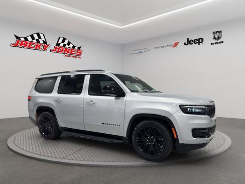 Used 2024 Jeep Wagoneer Series II w/ Convenience Group I image 9