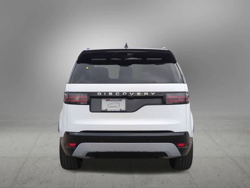 New 2026 Land Rover Discovery Limited Edition image 5