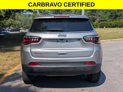Used 2023 Jeep Compass Sport AWD/4WD image 3