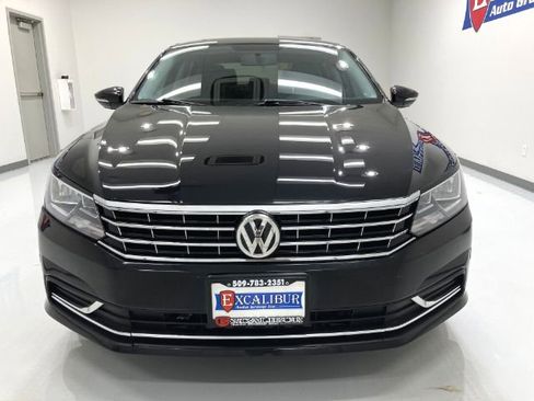 Used 2019 Volkswagen Passat 2.0T Wolfsburg image 8