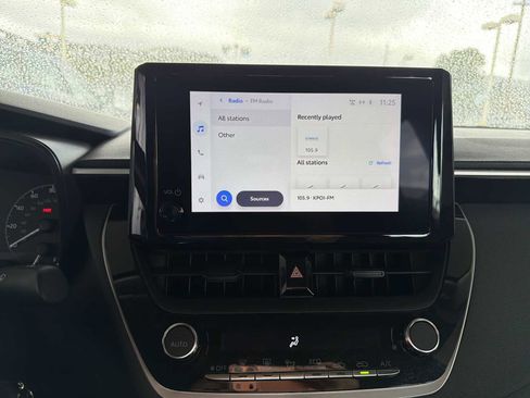 Used 2023 Toyota Corolla LE image 16