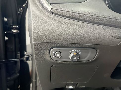 Used 2026 Buick Encore GX Sport Touring w/ Comfort Package AWD/4WD image 17