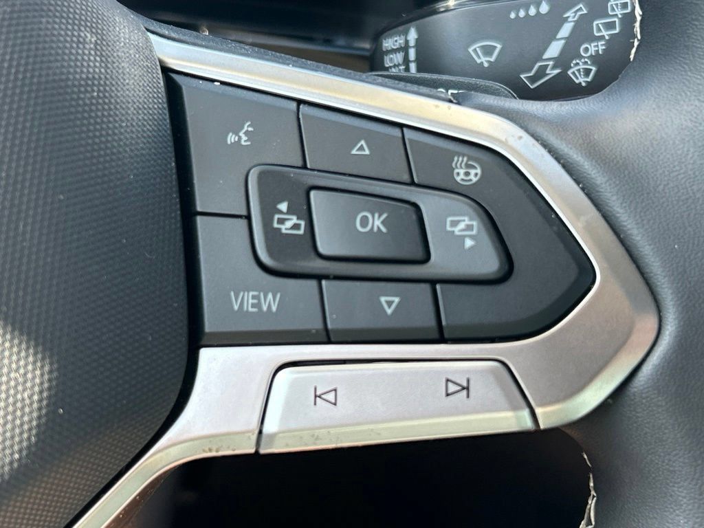 Certified 2026 Volkswagen Atlas SE w/ Panoramic Sunroof Package FWD image 28