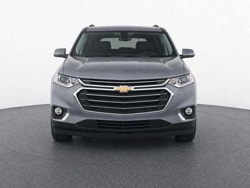 Used 2020 Chevrolet Traverse LT w/ LT Premium Package FWD image 5
