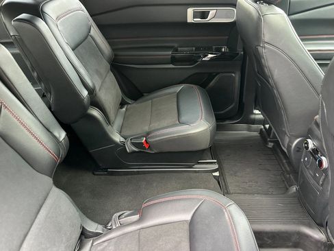 Used 2023 Ford Explorer ST-Line w/ Class IV Trailer Tow Package image 27