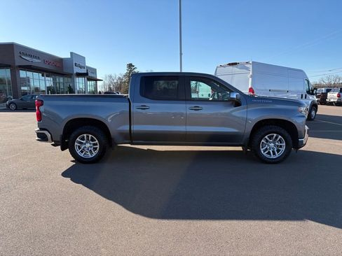 Used 2021 Chevrolet Silverado 1500 LT w/ Bed Protection Package AWD/4WD image 2