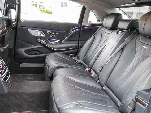 Used 2016 Mercedes-Benz Maybach S 600 image 21