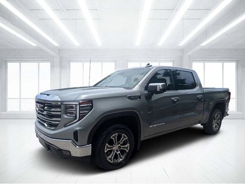 Used 2025 GMC Sierra 1500 SLT RWD image 7