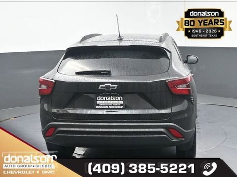 New 2026 Chevrolet Trax LT FWD image 4