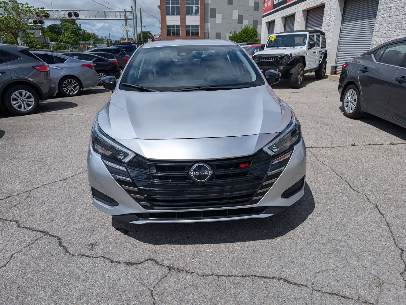 Used 2025 Nissan Versa SR w/ Trunk Package FWD image 4