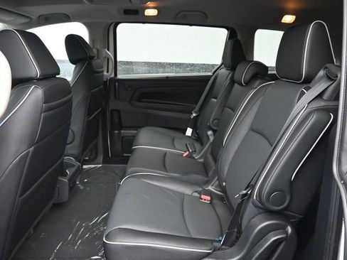 New 2026 Honda Odyssey Elite image 13