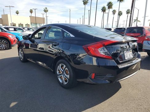 Used 2018 Honda Civic LX image 3