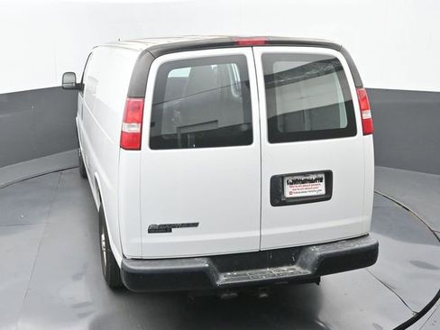 Used 2020 Chevrolet Express 2500 w/ Driver Convenience Package image 26