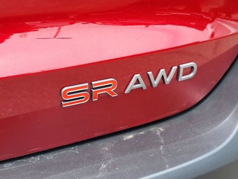 Certified 2025 Nissan Kicks SR AWD/4WD image 8