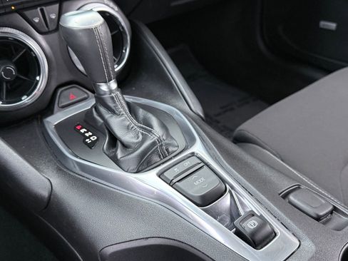 Used 2017 Chevrolet Camaro LT w/ RS Package image 28