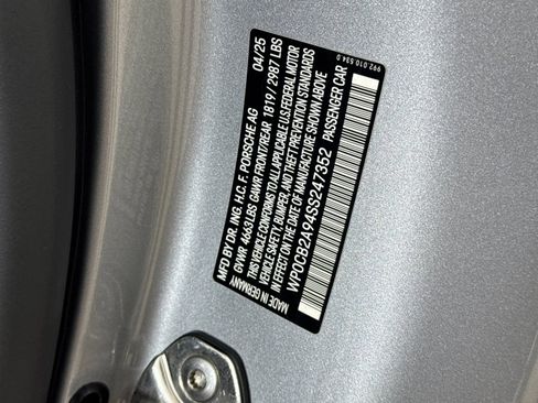 Certified 2025 Porsche 911 Carrera 4 GTS AWD/4WD image 29