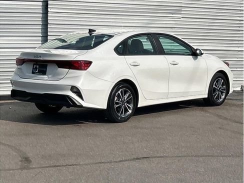 Used 2023 Kia Forte LXS FWD image 9
