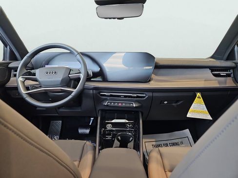 New 2026 Audi Q3 quattro 2.0T AWD/4WD image 5