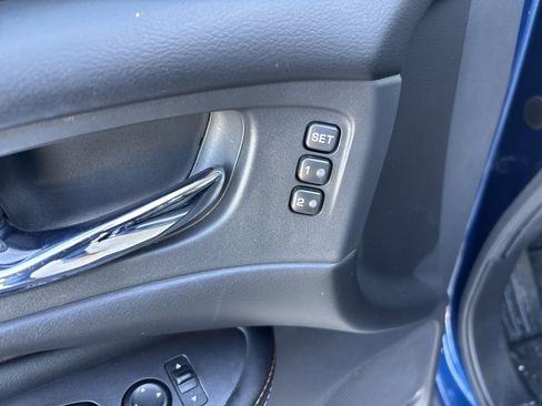 Used 2021 Nissan Murano Platinum image 13