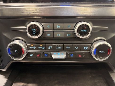 Used 2023 Ford F250 Lariat w/ Lariat Ultimate Package image 49