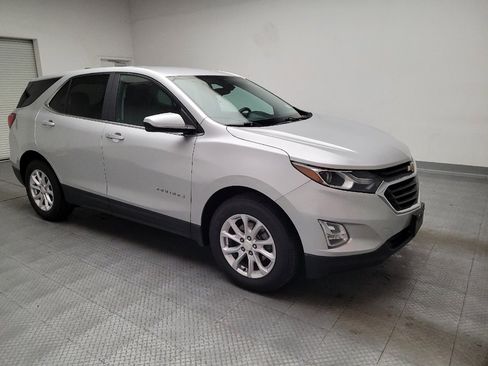 Used 2020 Chevrolet Equinox LT FWD image 11