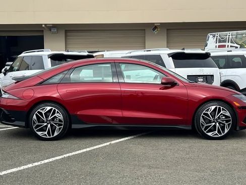 Certified 2023 Hyundai Ioniq 6 Limited RWD image 3