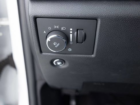 Used 2015 Jeep Grand Cherokee Laredo image 34