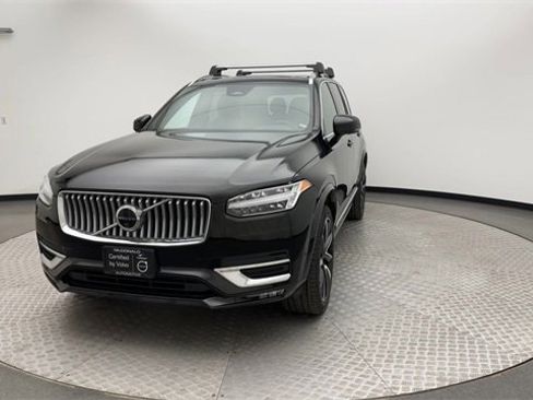 Certified 2023 Volvo XC90 B6 Plus w/ Protection Package Premier image 7