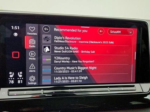 Used 2025 Volkswagen Atlas SEL Premium R-Line image 19