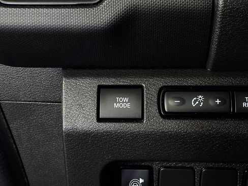 Used 2023 Nissan Frontier Pro-X w/ Pro Convenience Package RWD image 18