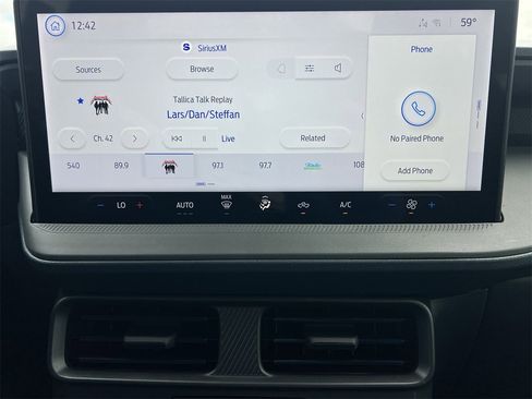 New 2026 Ford Maverick XL image 4