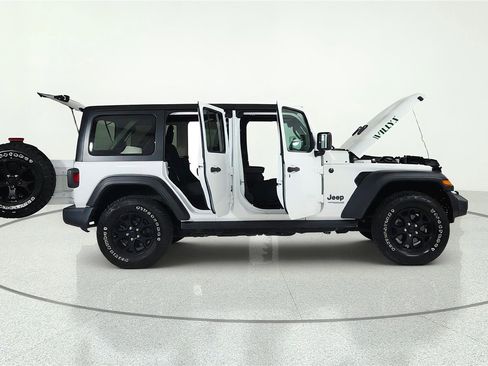 Used 2020 Jeep Wrangler Unlimited Sport AWD/4WD image 8