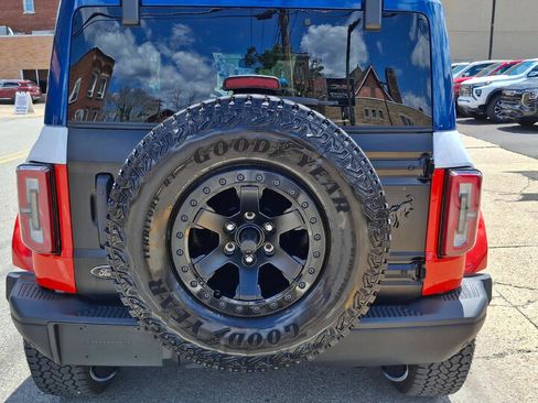 Used 2025 Ford Bronco Stroppe Edition AWD/4WD image 5