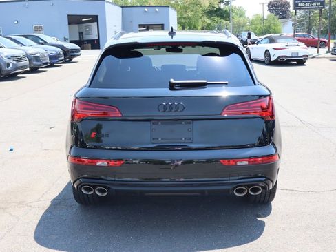 Used 2024 Audi SQ5 Premium Plus w/ Premium Plus Package AWD/4WD image 6