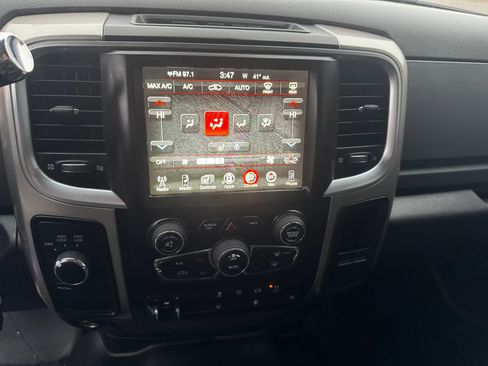 Used 2017 RAM 2500 Big Horn image 17