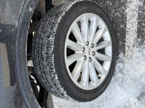 Used 2019 Ford F150 Limited w/ Trailer Tow Package image 8