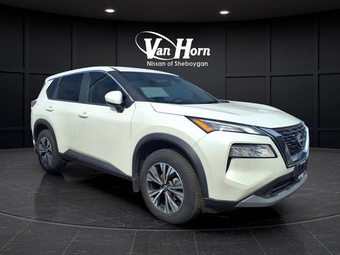 Used 2023 Nissan Rogue SV AWD/4WD image 2