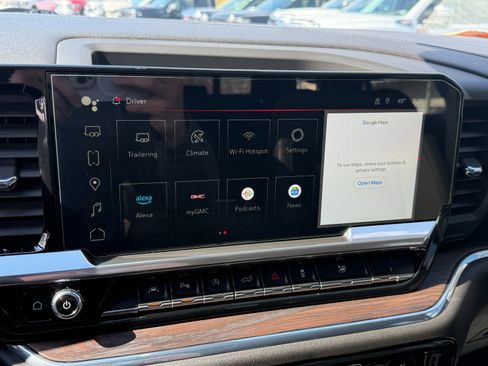 Used 2024 GMC Sierra 1500 SLT w/ SLT Premium Plus Package image 39