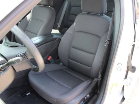 Used 2023 Chevrolet Malibu LT FWD image 13